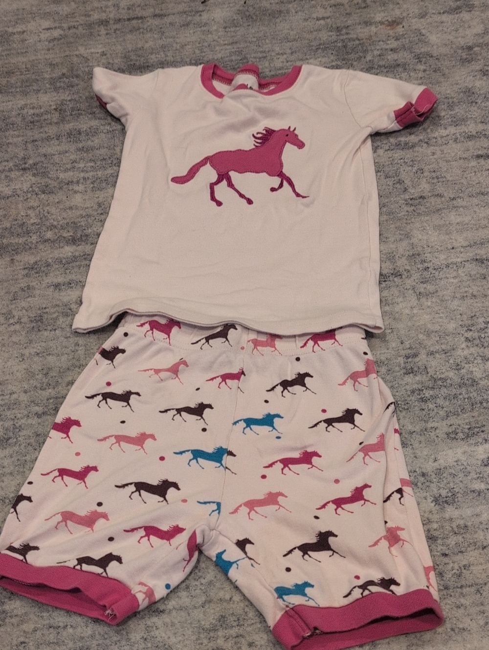 Girls Pink Horse Pajama Set Size 6